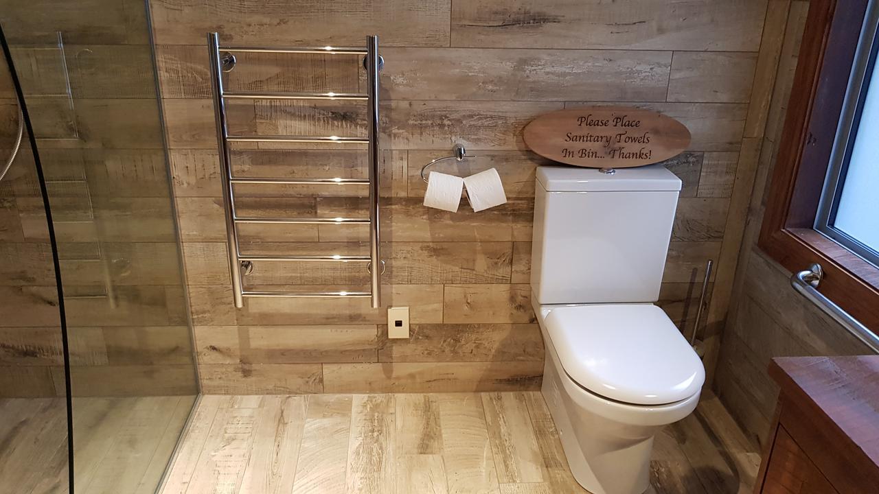 Bruntwoodlodge (Adults Only) Кеймбридж Екстериор снимка