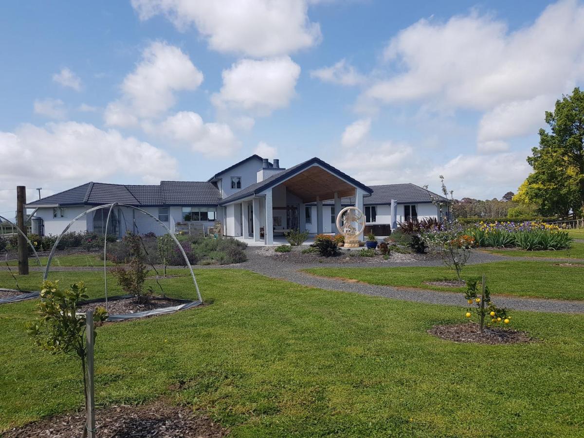 Bruntwoodlodge (Adults Only) Кеймбридж Екстериор снимка